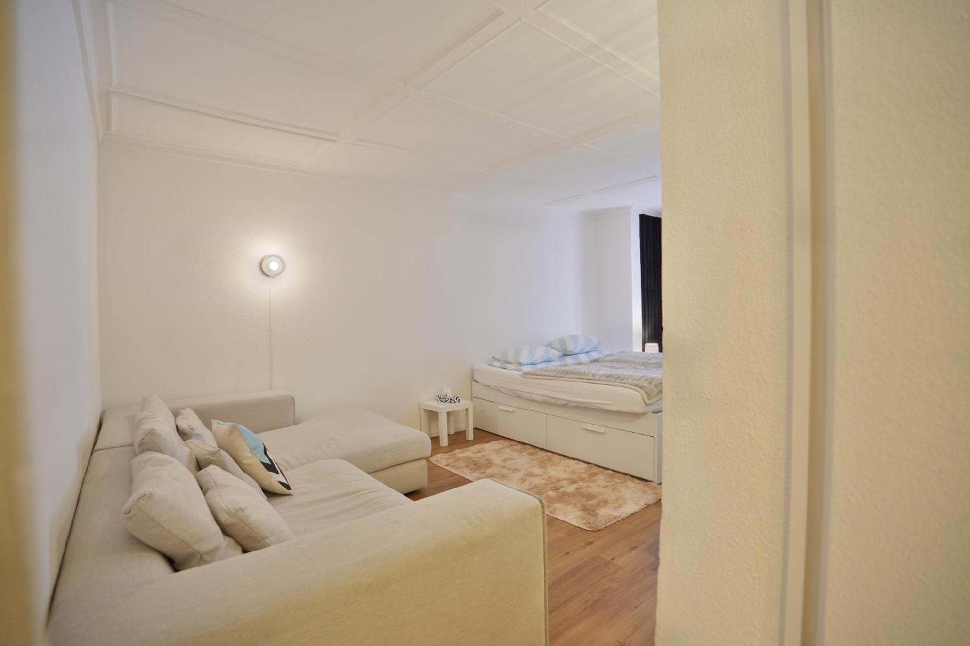 Cozy City Center, 4 Bedroom- 120Sq, 5Min Walk To Main Station بازل المظهر الخارجي الصورة