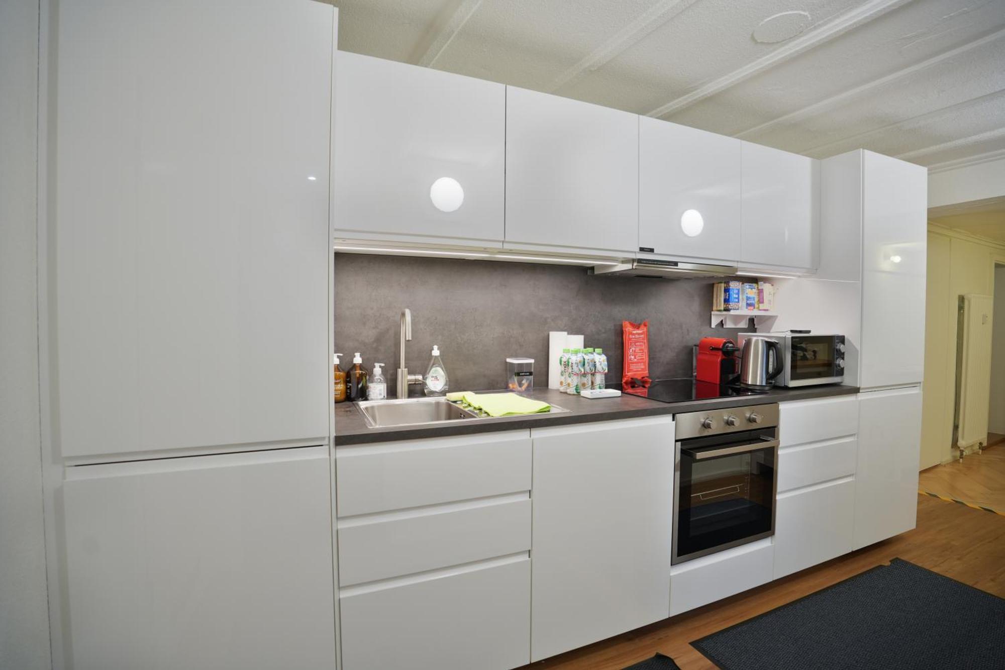 Cozy City Center, 4 Bedroom- 120Sq, 5Min Walk To Main Station بازل المظهر الخارجي الصورة